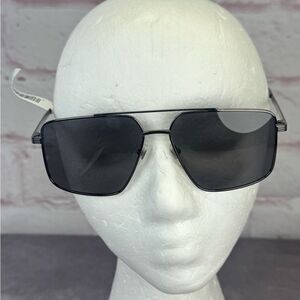 Gucci Gg0941s Black Aviator Sunglasses NWT